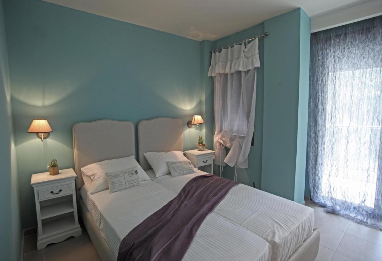 Tridente Mare Apart Hotel Пефкохори Екстериор снимка