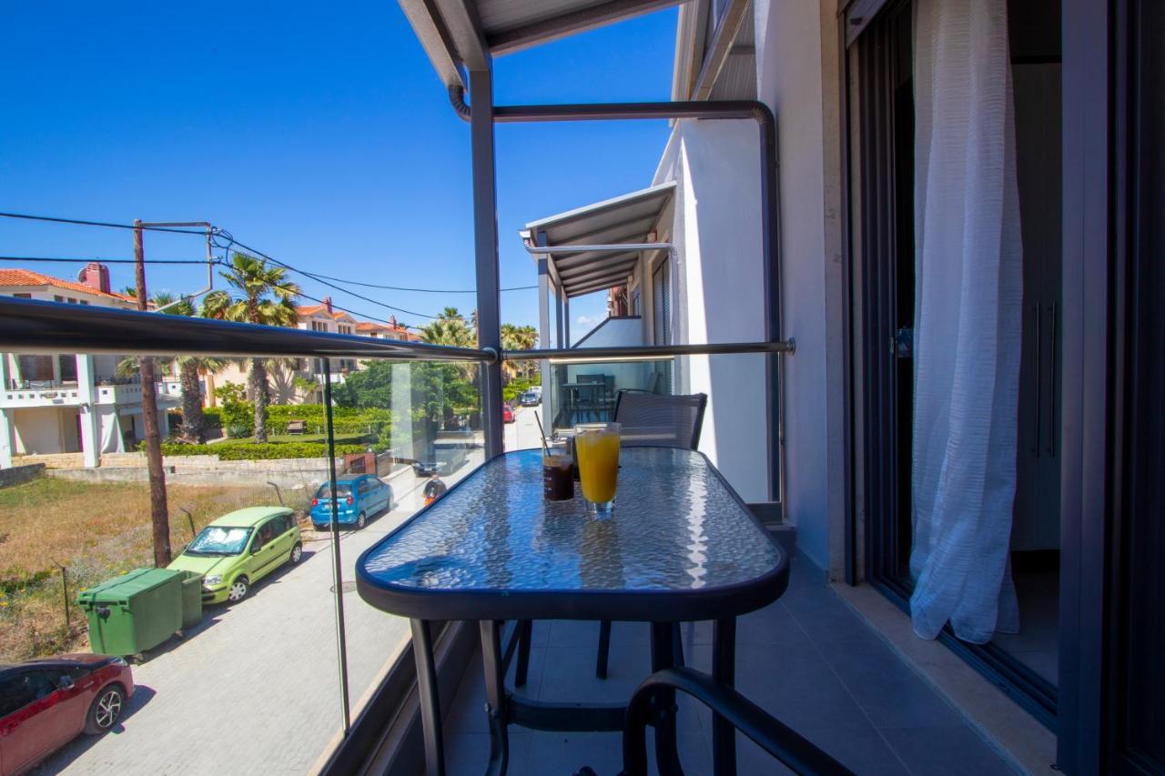 Tridente Mare Apart Hotel Пефкохори Екстериор снимка