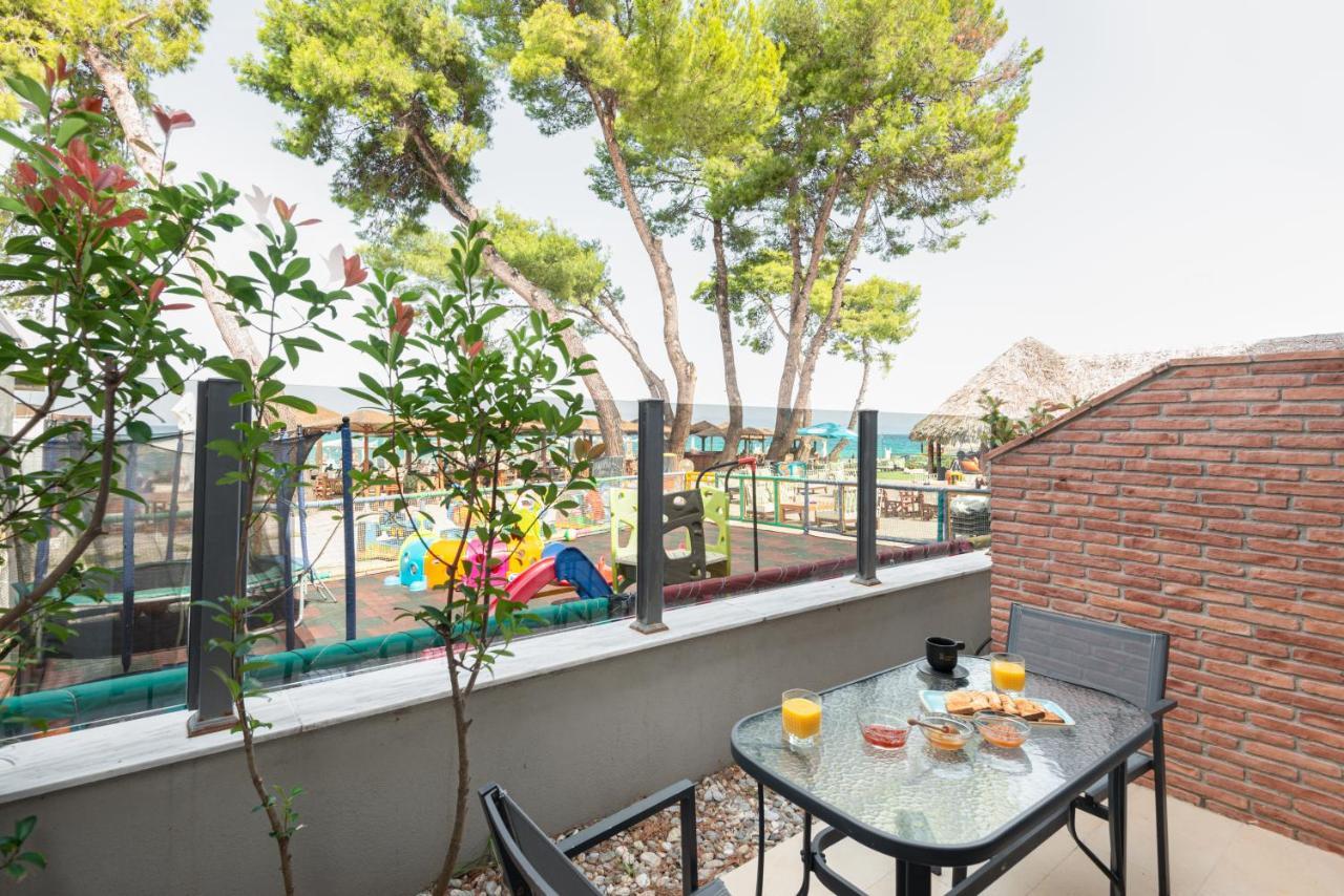 Tridente Mare Apart Hotel Пефкохори Екстериор снимка